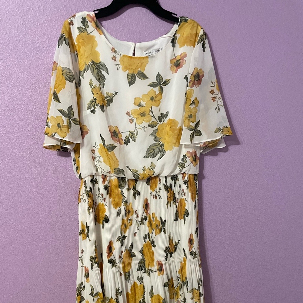 Women dress